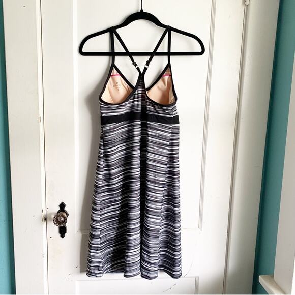 Athleta Shorebreak Striped Swim Dress Built in Bra Athletic Small S Black Gray - Picture 5 of 8